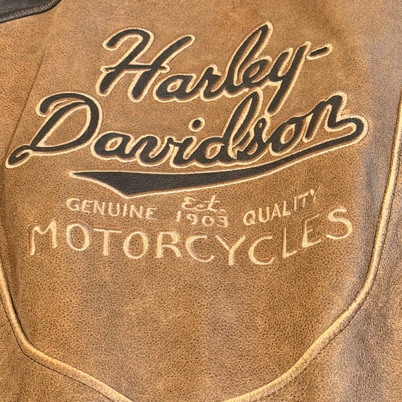 Harley Davidson Leather Motorcycle Jacket - Picture 3 of 13